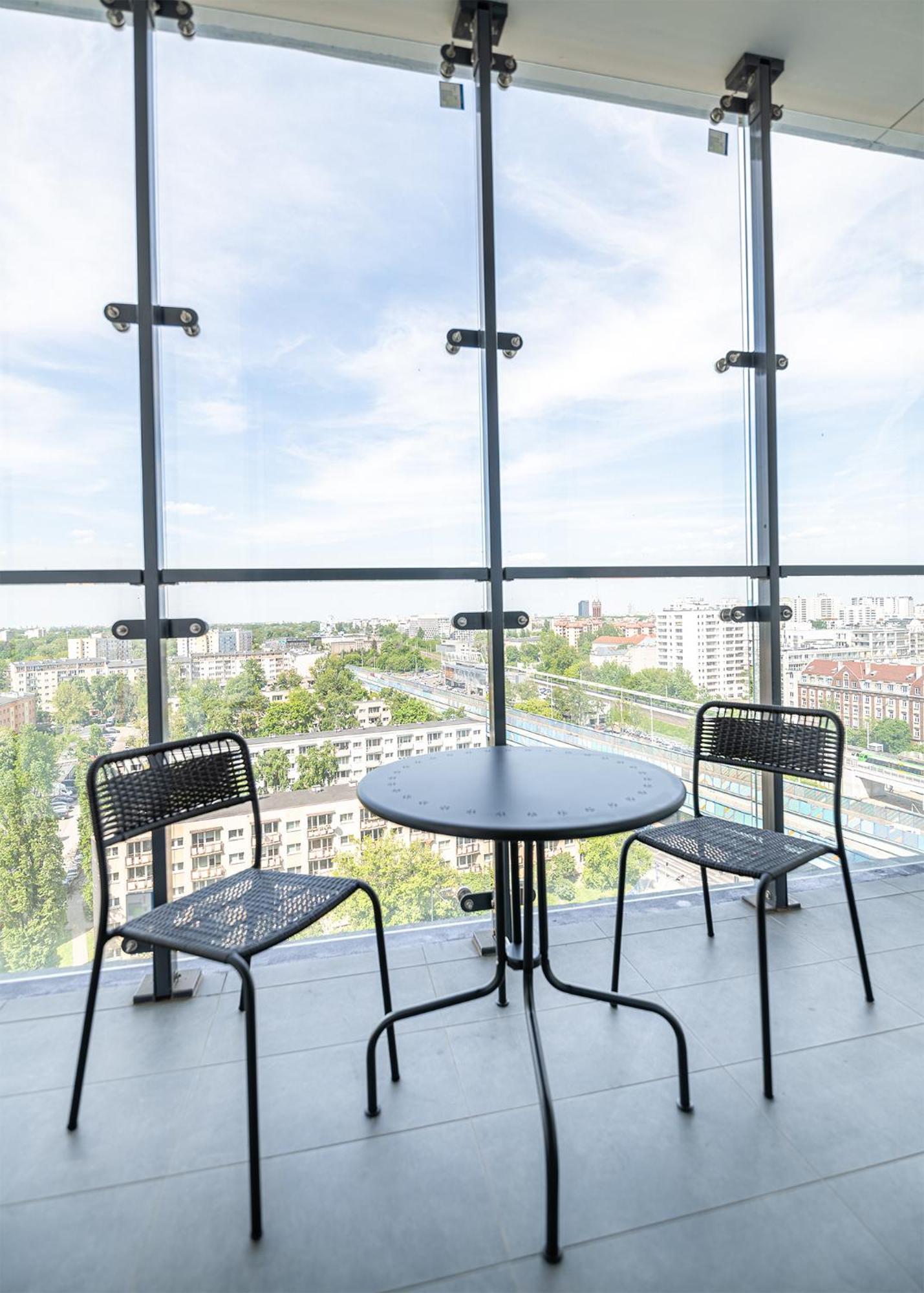 Rentplanet - Apartamenty Kasprzaka Warschau Buitenkant foto