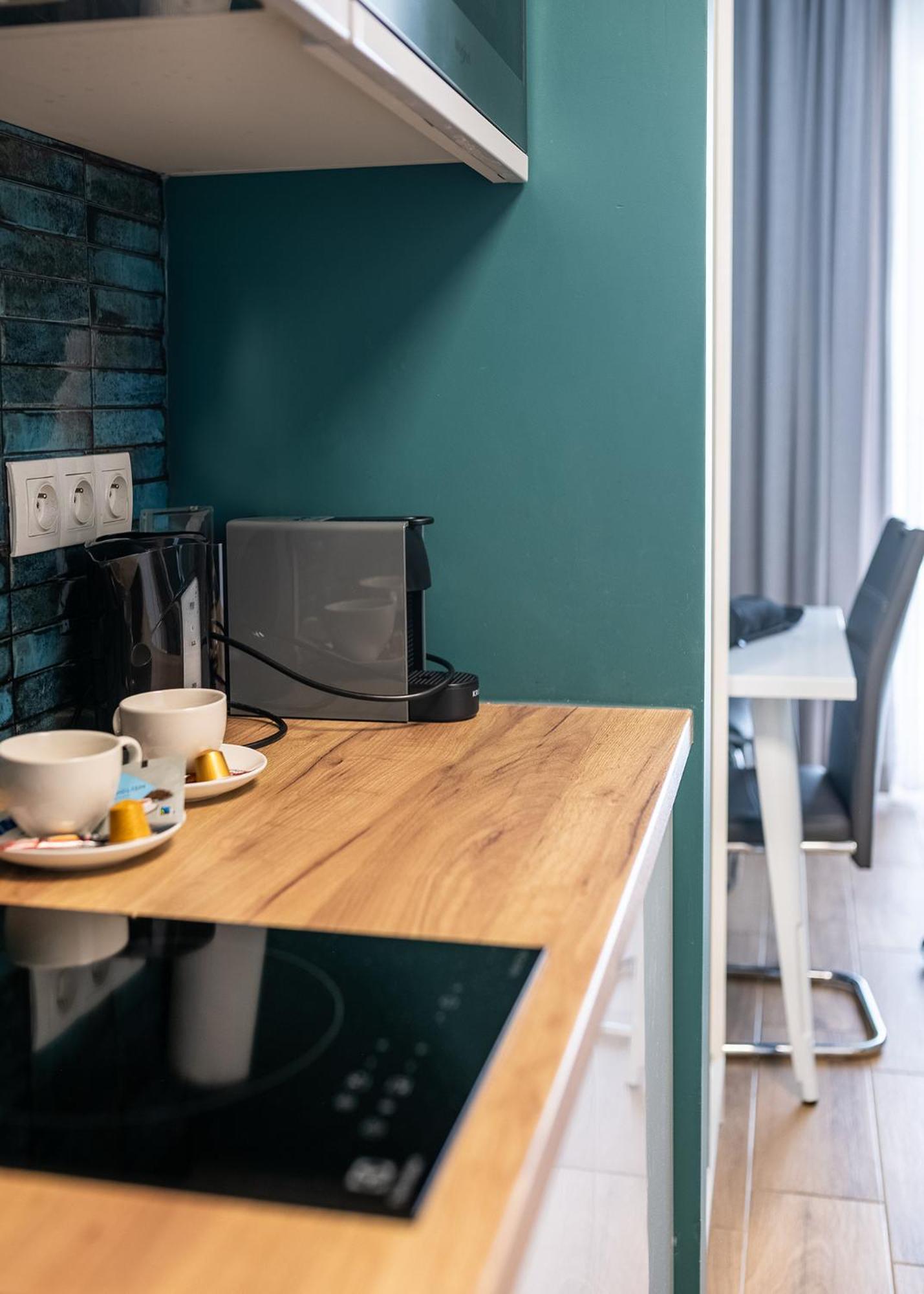 Rentplanet - Apartamenty Kasprzaka Warschau Buitenkant foto