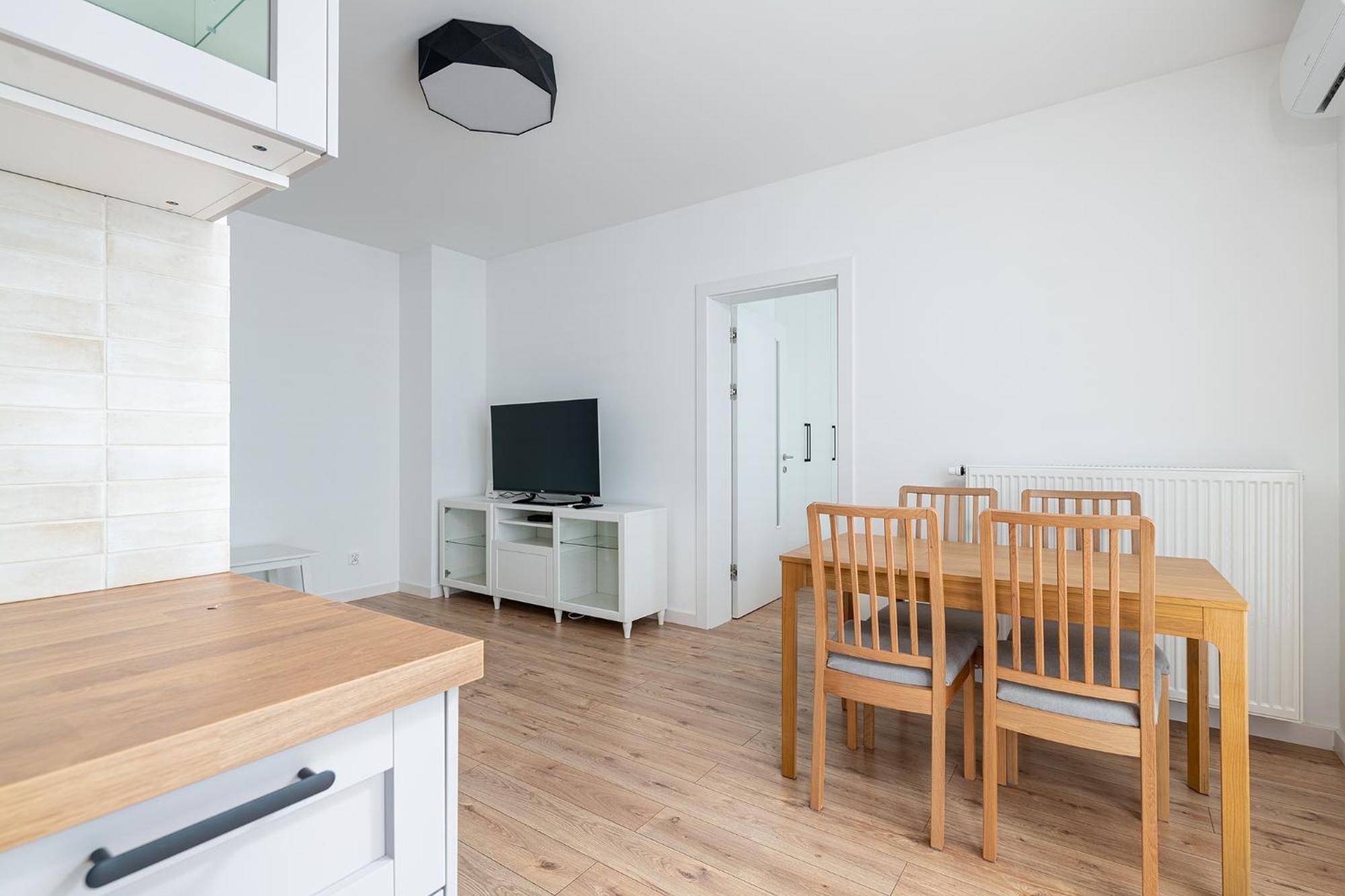 Rentplanet - Apartamenty Kasprzaka Warschau Buitenkant foto