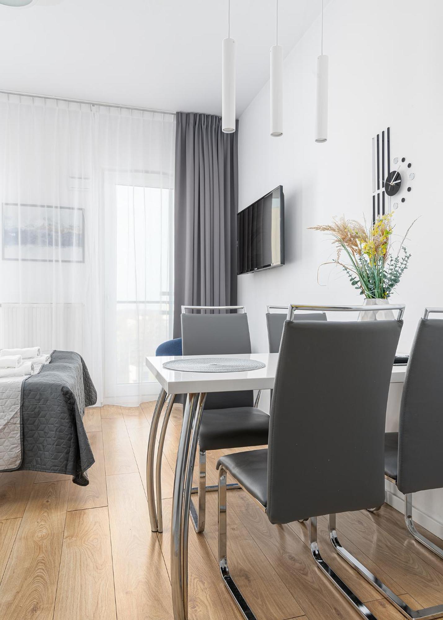Rentplanet - Apartamenty Kasprzaka Warschau Buitenkant foto